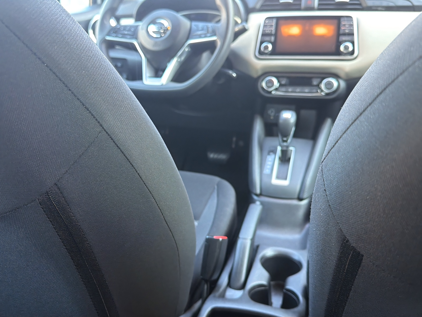 NISSAN Micra IG-T n-design Xtronic-image-17