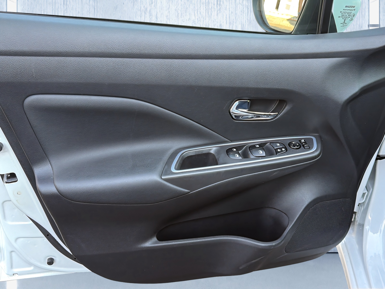 NISSAN Micra IG-T n-design Xtronic-image-10