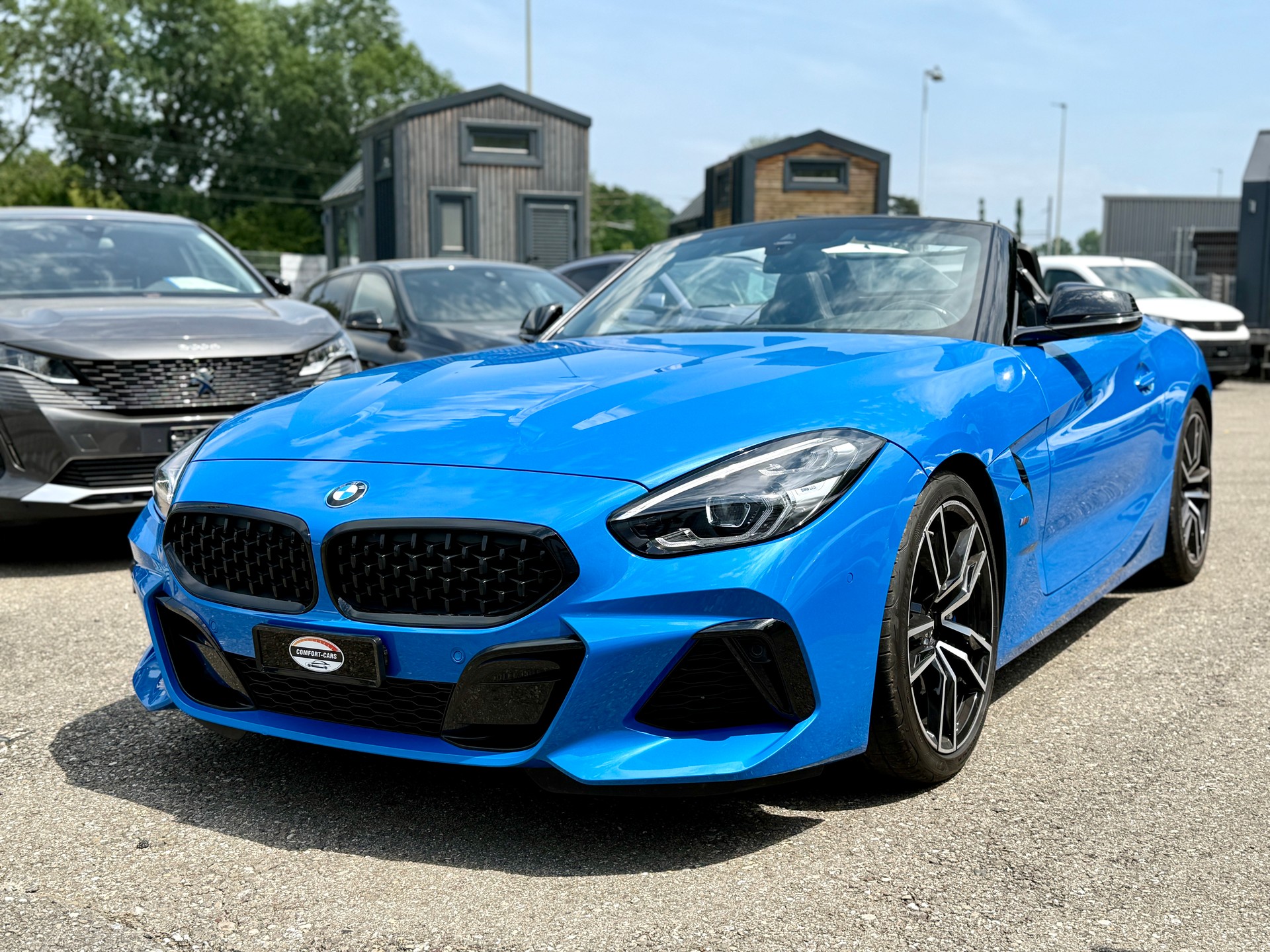 BMW Z4 M40i Steptronic Misano Blau Metallic-showroom-element-2