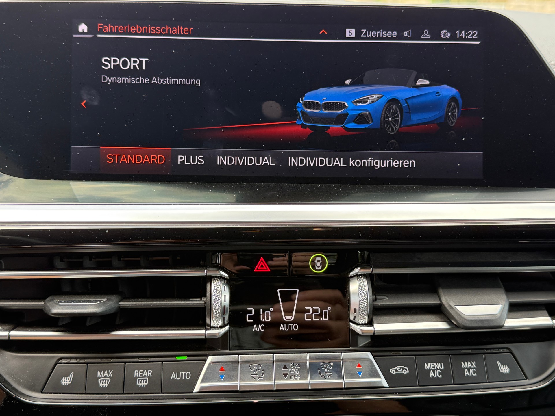 BMW Z4 M40i Steptronic Misano Blau Metallic-image-14