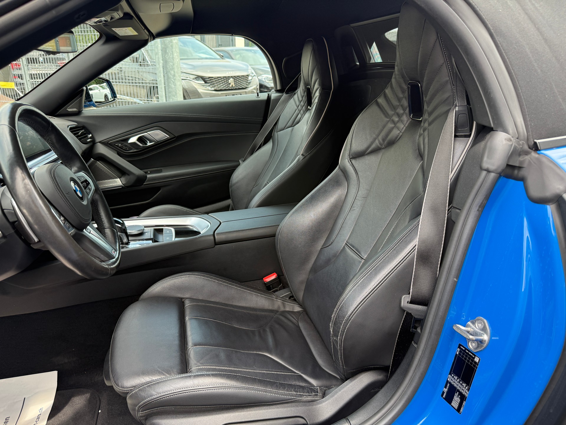 BMW Z4 M40i Steptronic Misano Blau Metallic-image-18