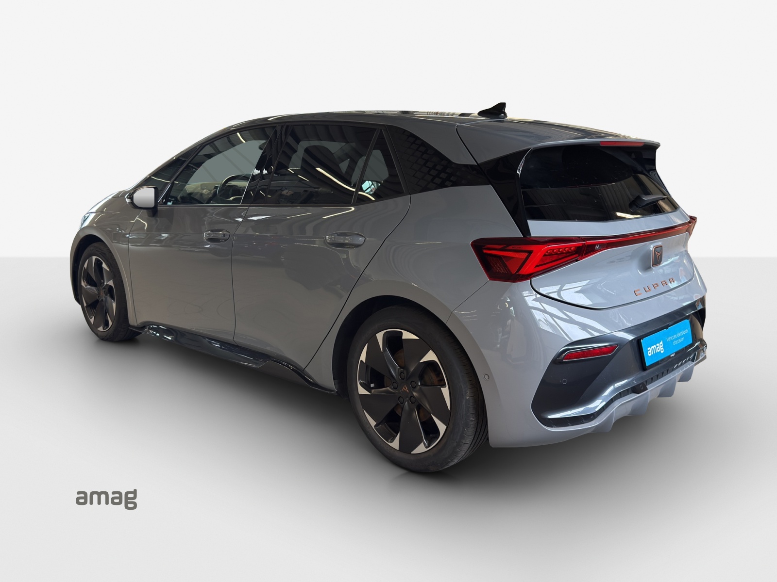 CUPRA Born 58 kWh-showroom-element-3