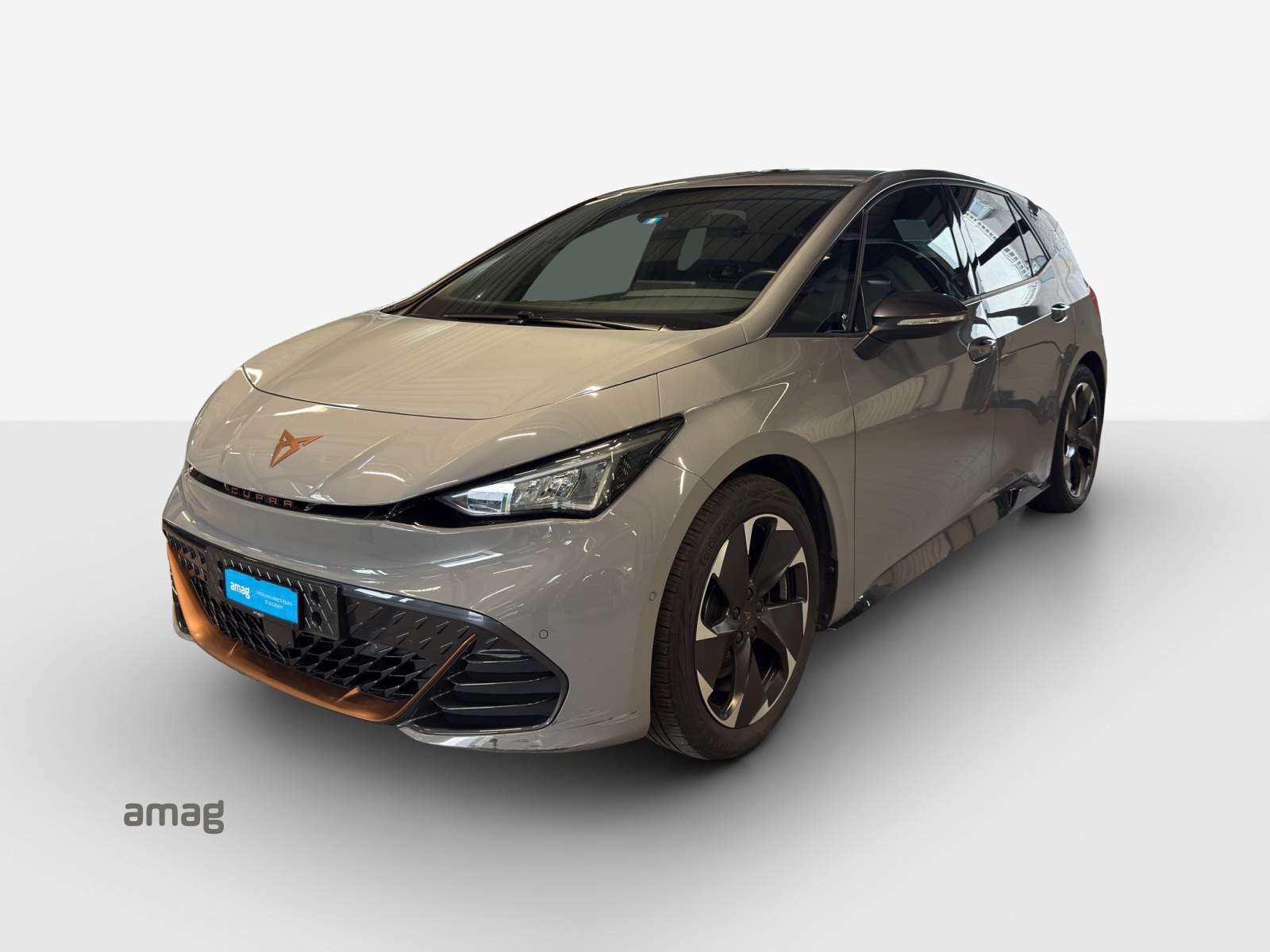 CUPRA Born 58 kWh-showroom-element-1