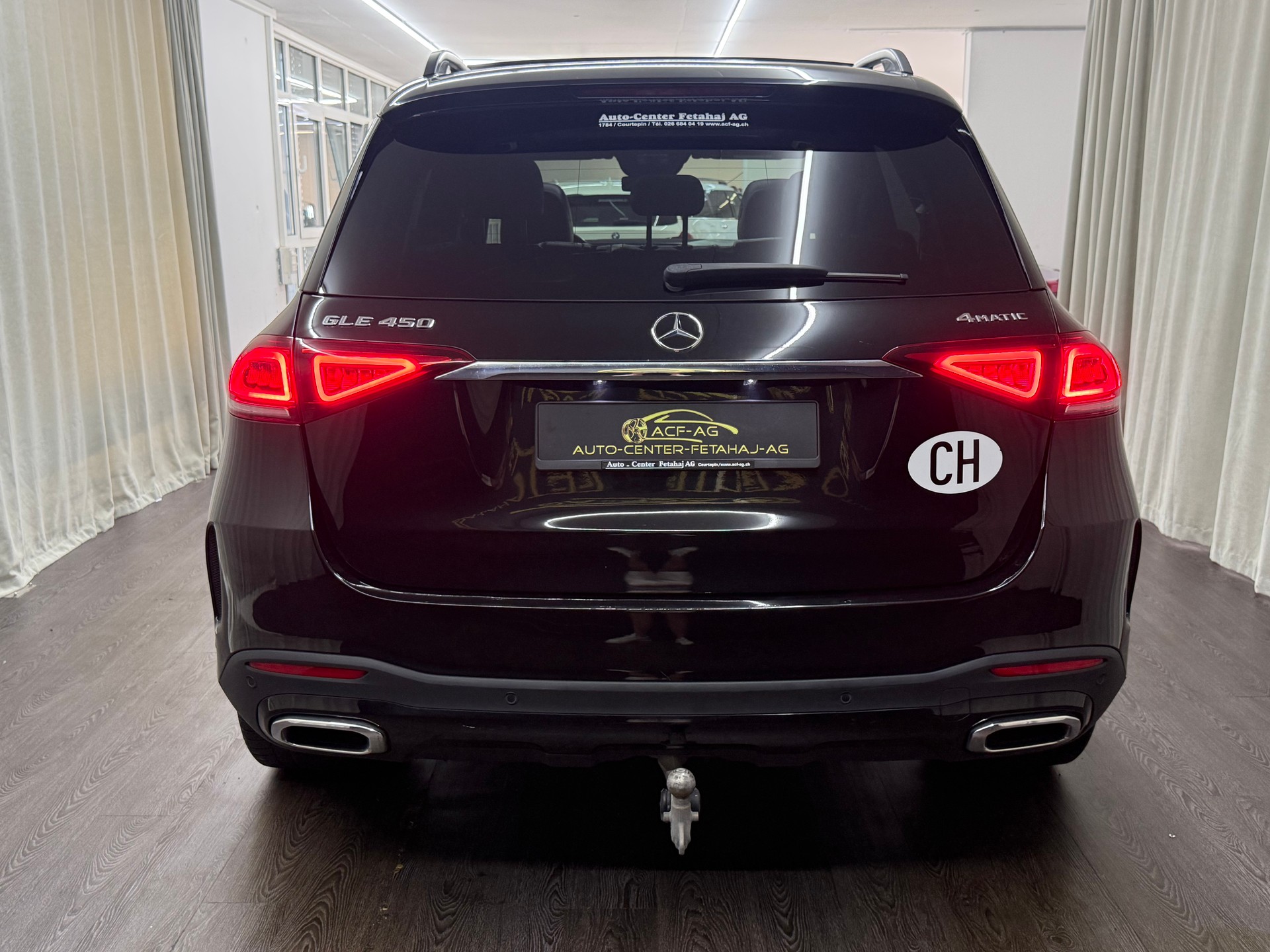 MERCEDES-BENZ GLE 450 4Matic AMG Line 9G-Tronic-image-4