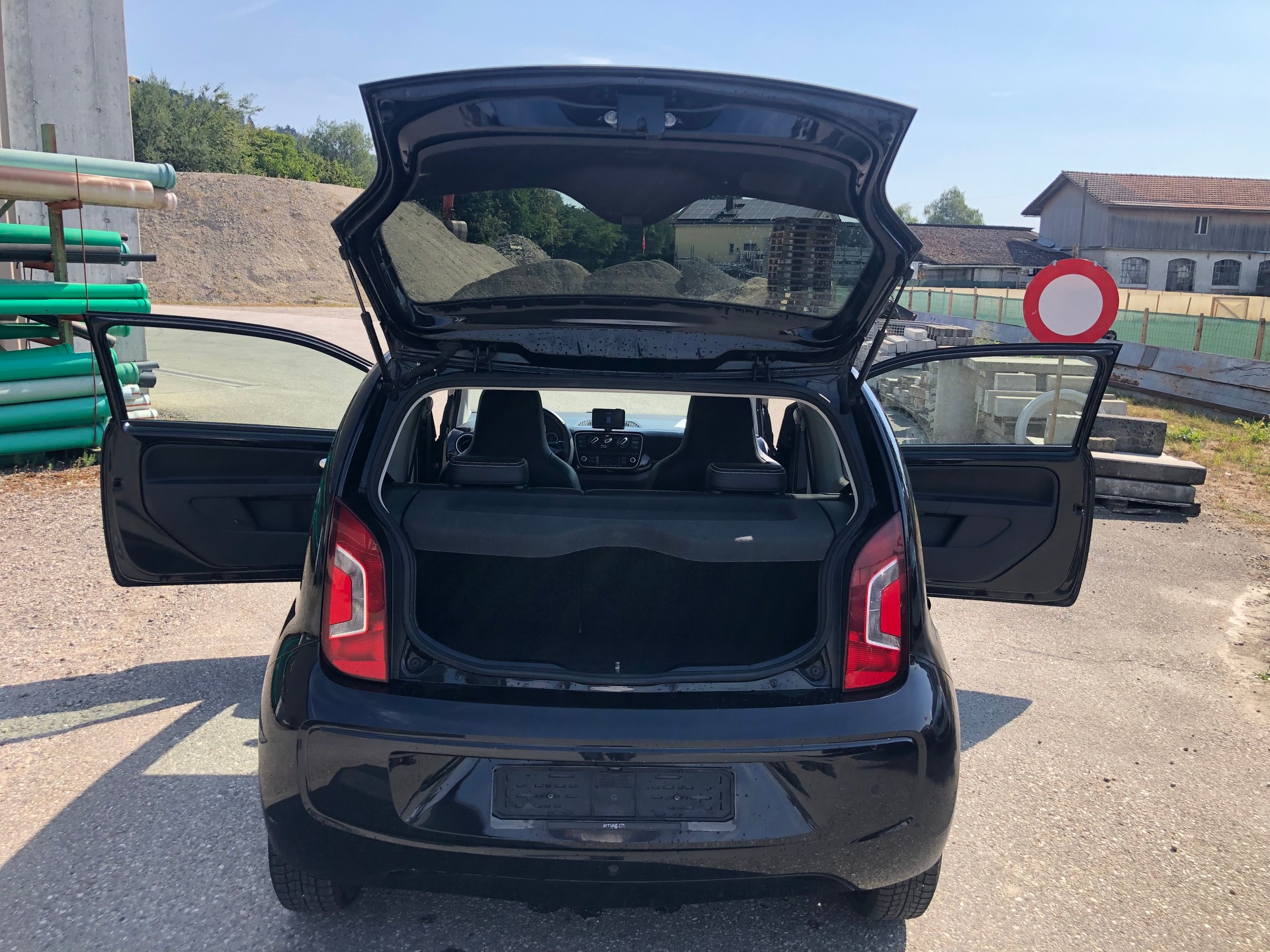 VW Up 1.0 high up-image-10