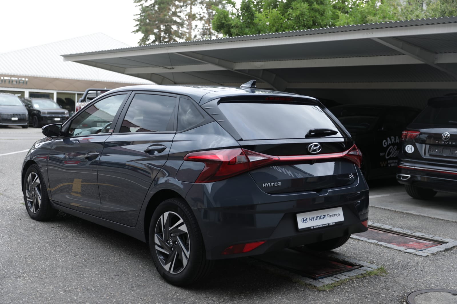 HYUNDAI i20 1.0 T-GDi Amplia DCT-showroom-element-3