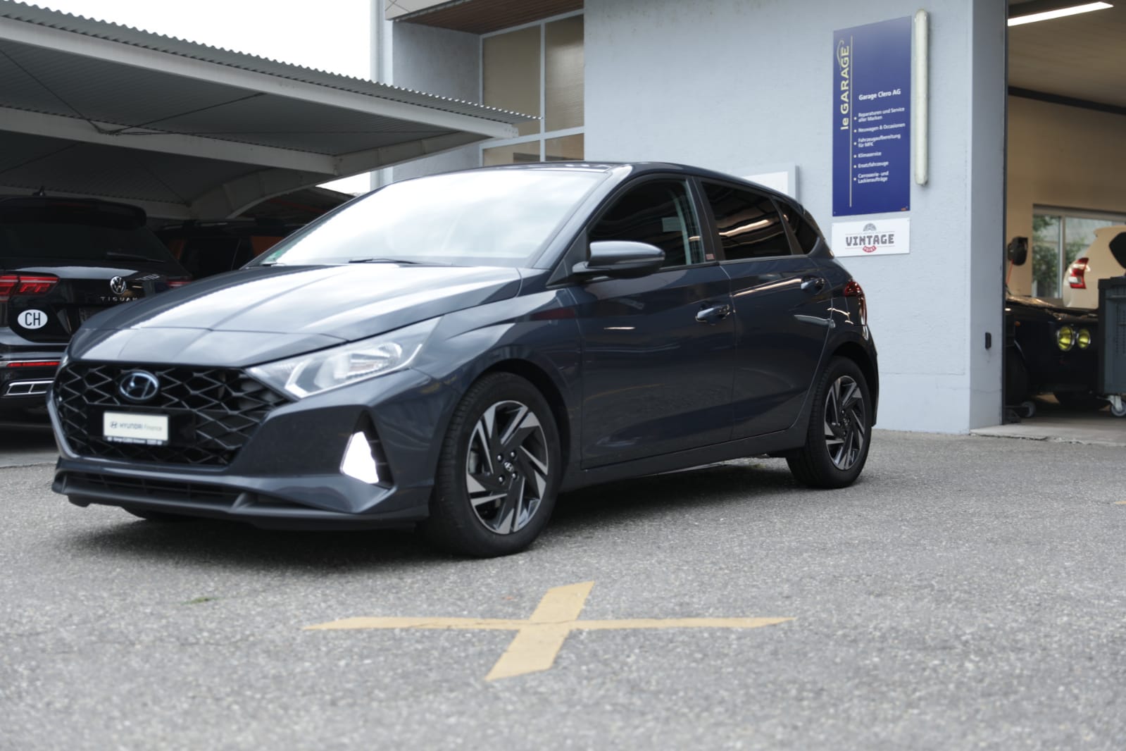 HYUNDAI i20 1.0 T-GDi Amplia DCT