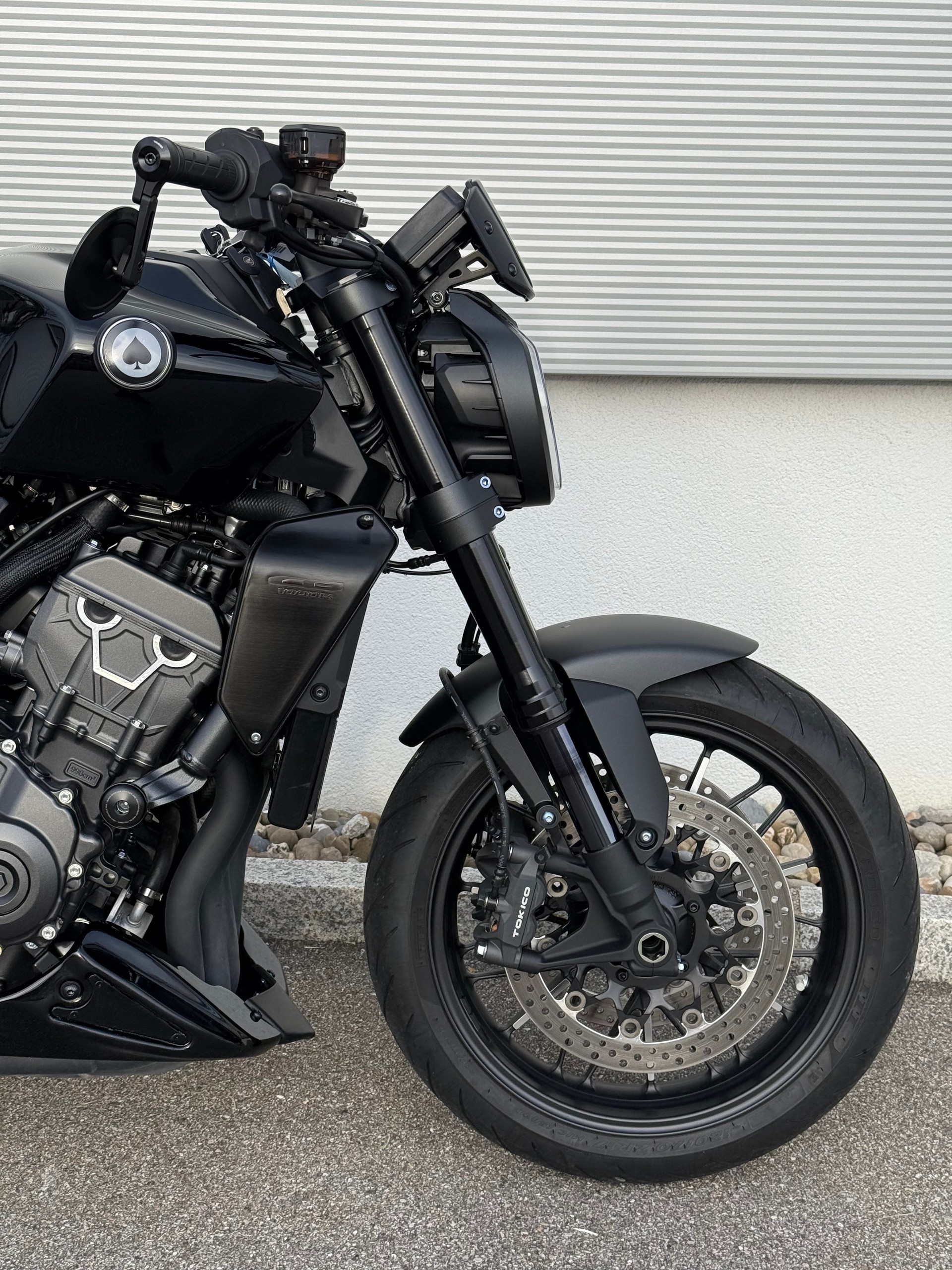 HONDA CB 1000 R Black Edition-image-3