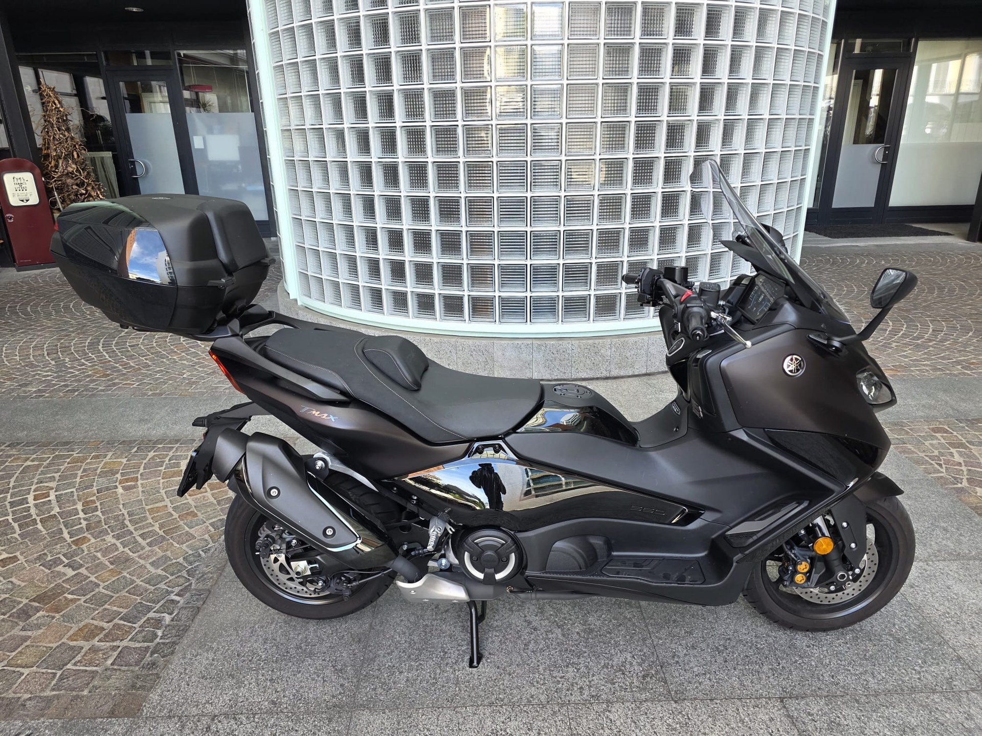 YAMAHA T-MAX Tech-Max XP 560-image-0