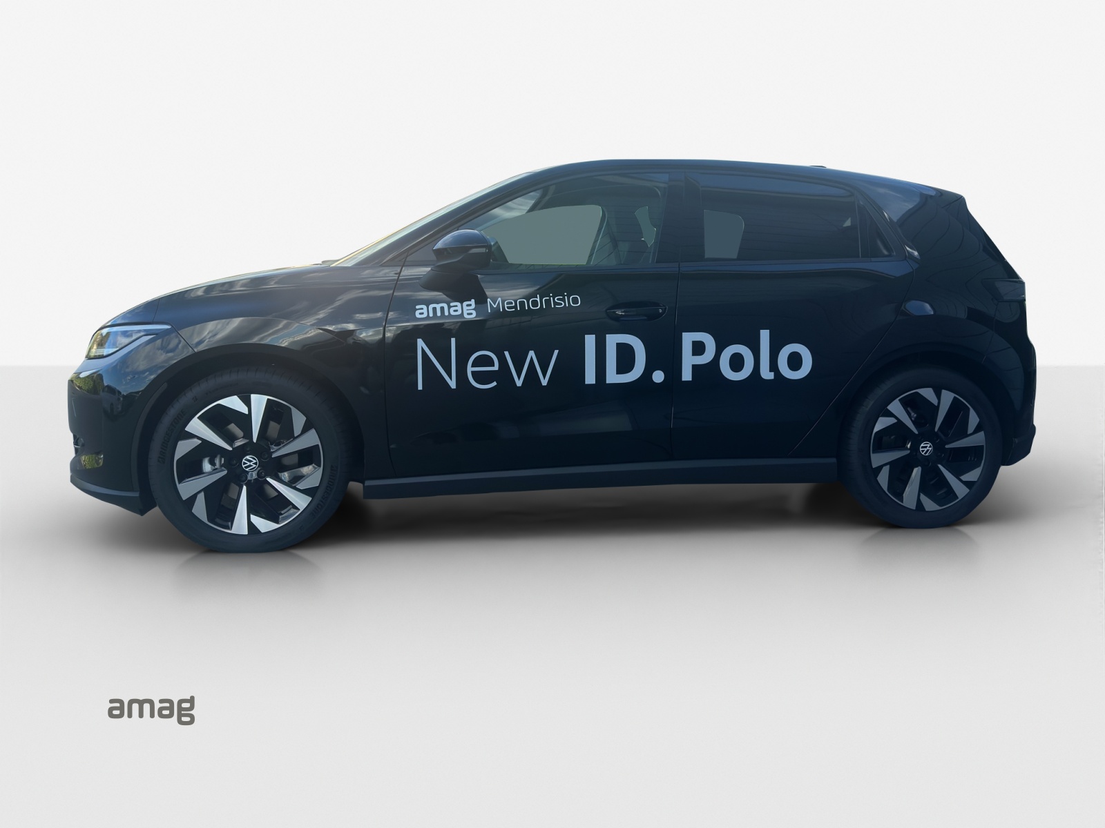 VW ID.Polo 52 kWh Life Edition One-showroom-element-1