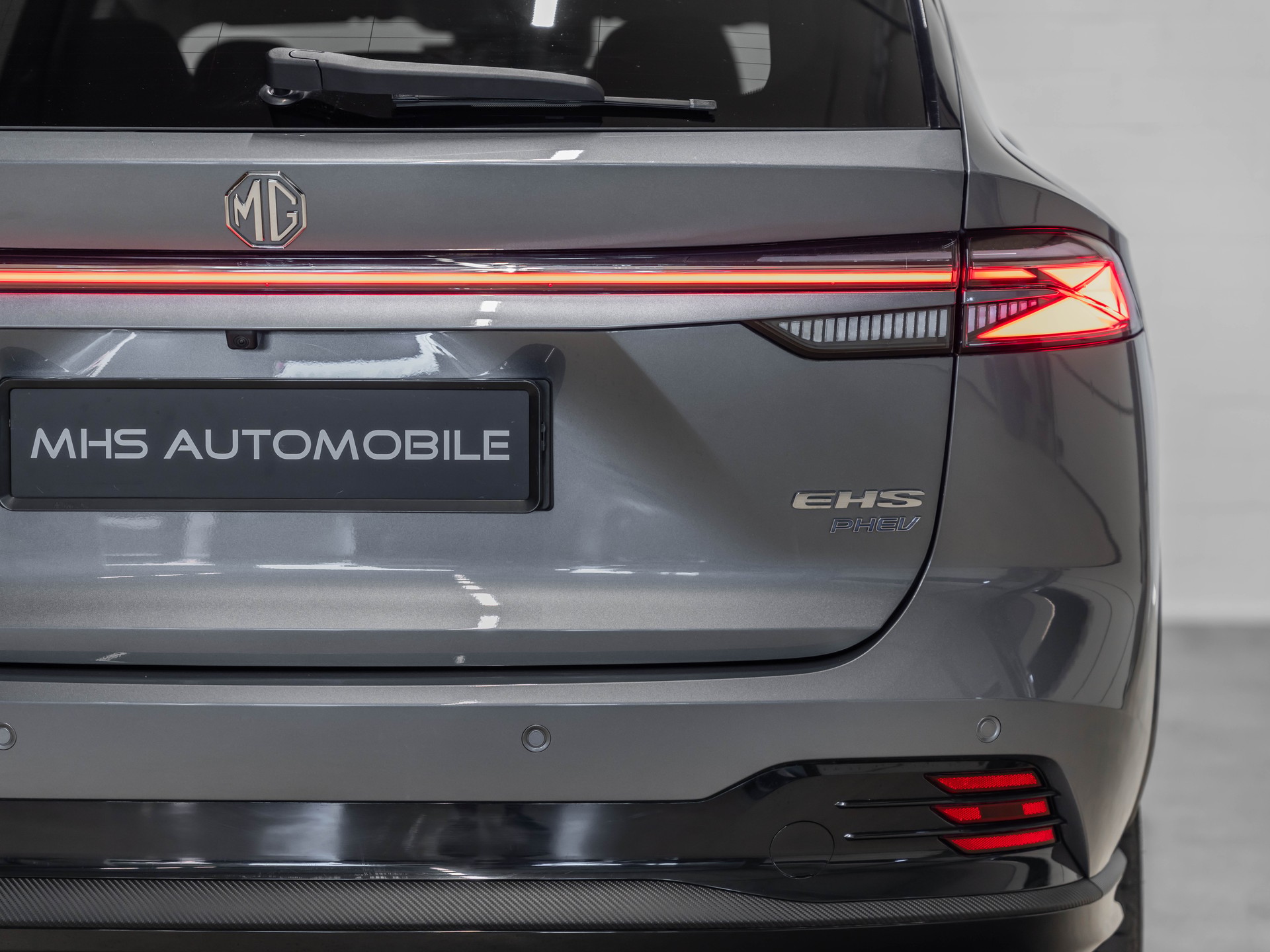 MG HS 1.5 T PHEV Luxury-image-22
