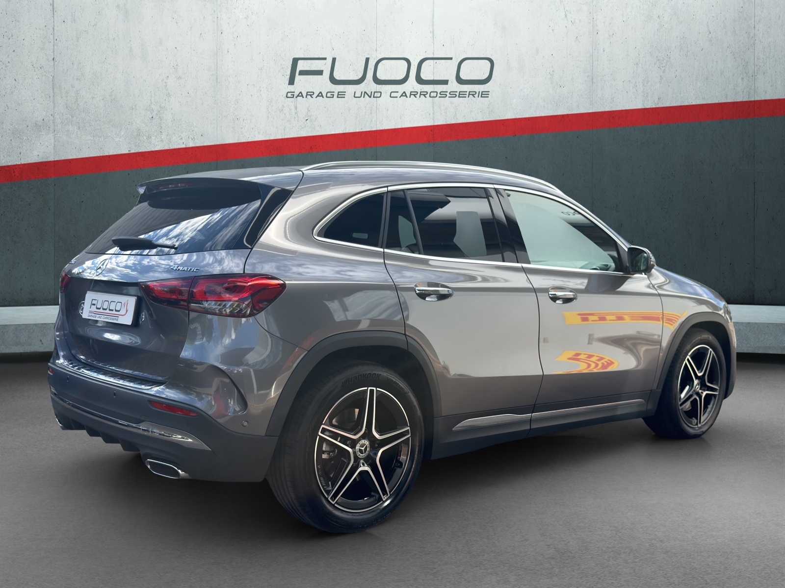 MERCEDES-BENZ GLA 220d 4Matic AMG Line 8G-DCT-showroom-element-2