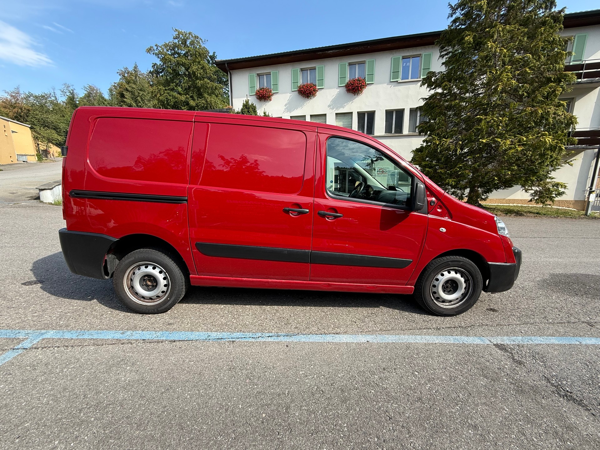 CITROEN Jumpy 2.0 HDi L1H1 Attraction-image-6