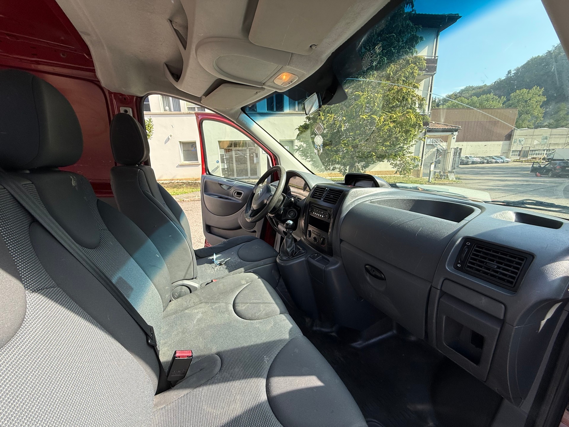 CITROEN Jumpy 2.0 HDi L1H1 Attraction-image-12
