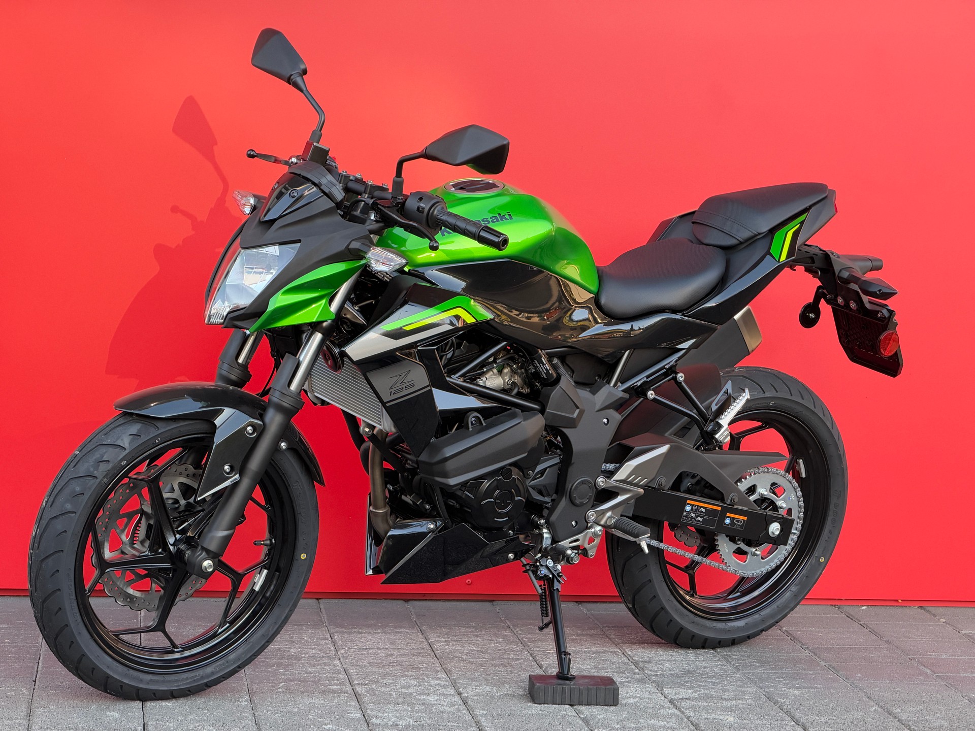 KAWASAKI Z 125-image-15