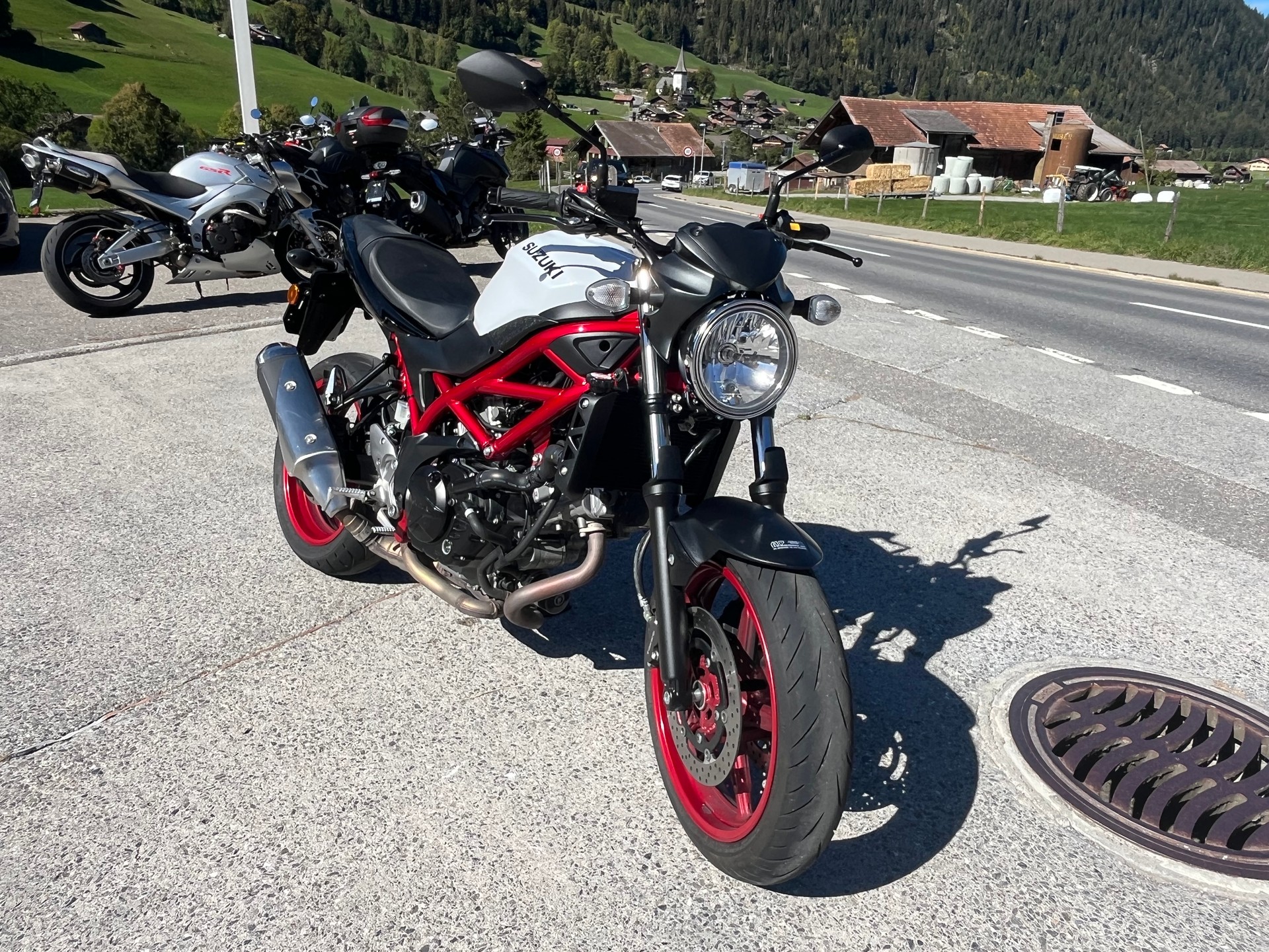 SUZUKI SV 650-image-3