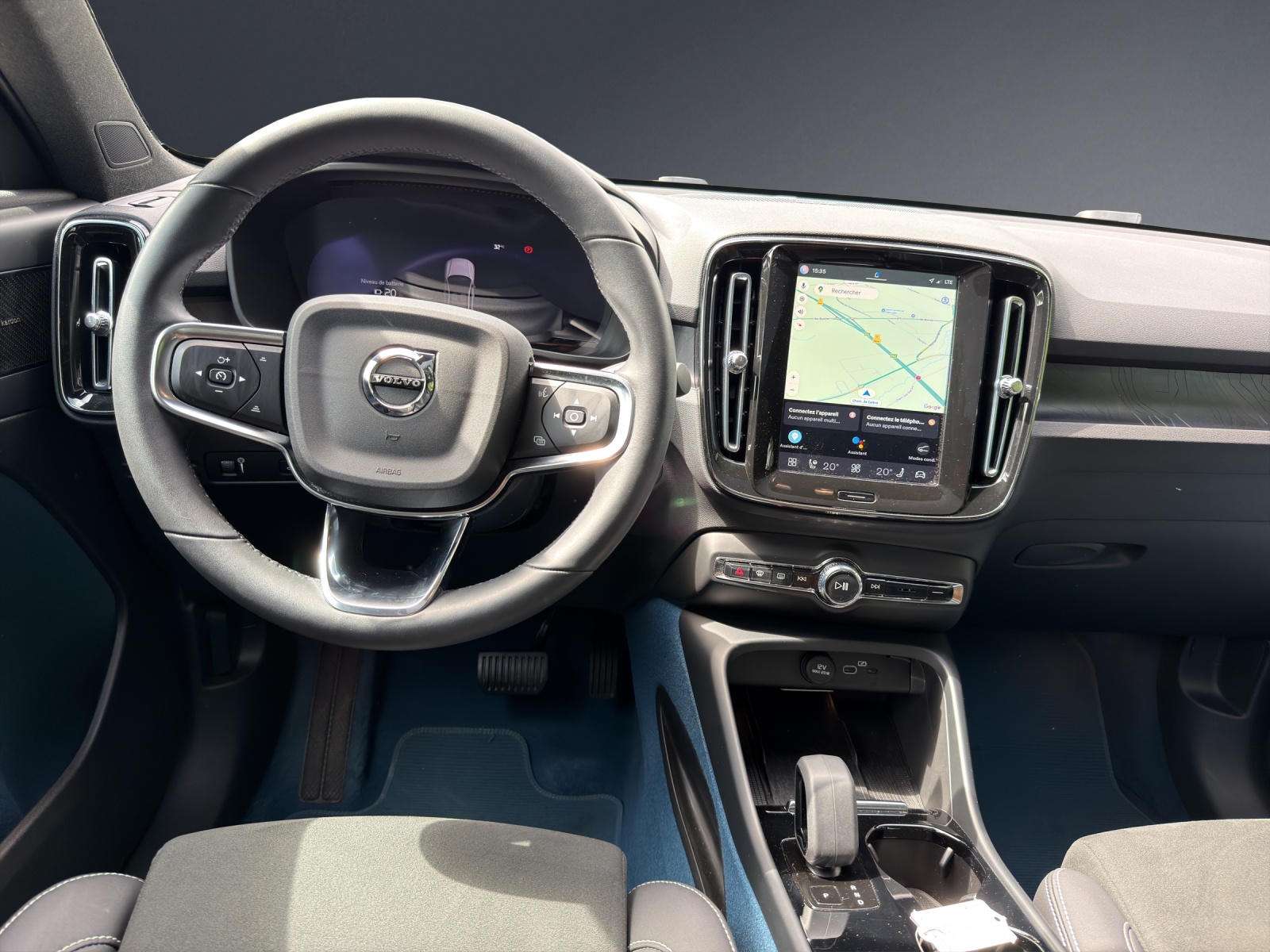 VOLVO C40 Recharge P8 Twin AWD Pure Electric Ultimate-image-7