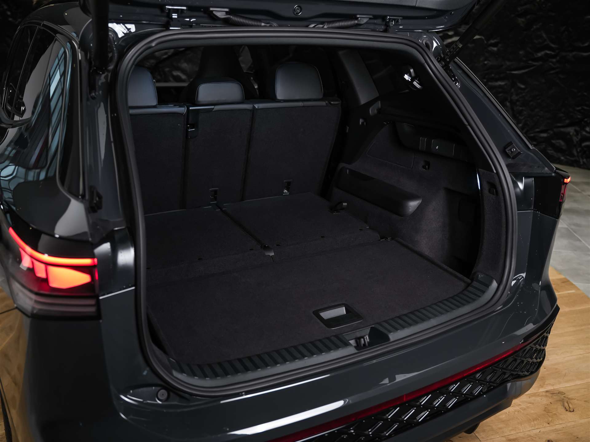 VW Tayron 2.0 TDI SCR R-Line 4Motion DSG *7 Plätzer*Werksgarantie*Massage*Panorama*Matrix-LED*Head-Up*-image-43