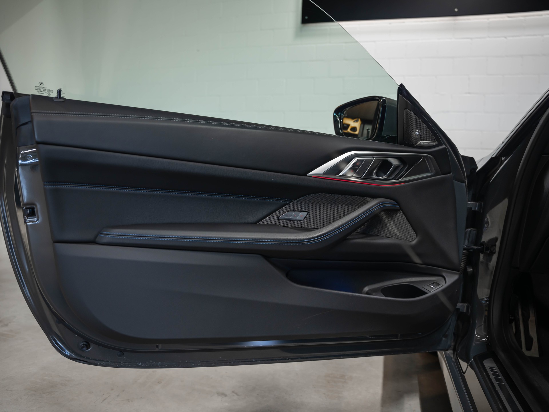BMW M440i xDrive 48V Coupé Steptronic-image-23