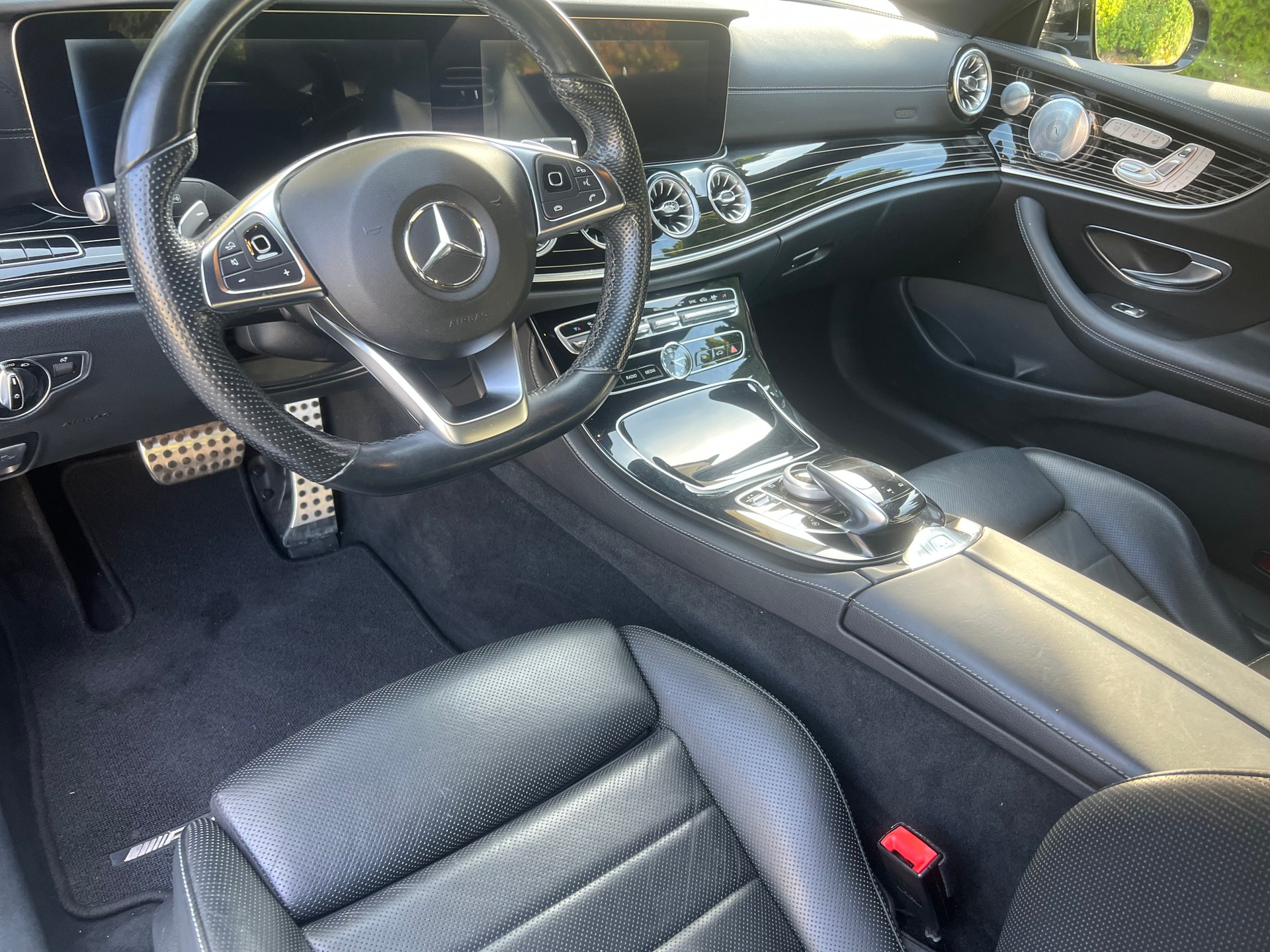 MERCEDES-BENZ E 400 Cabriolet AMG Line 4 Matic 9G-Tronic-image-5