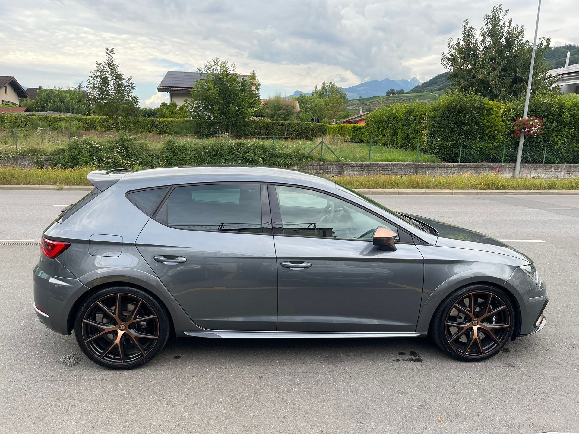 SEAT Leon 2.0 TSI Cupra R DSG Limited Edition 742 of 799-image-7