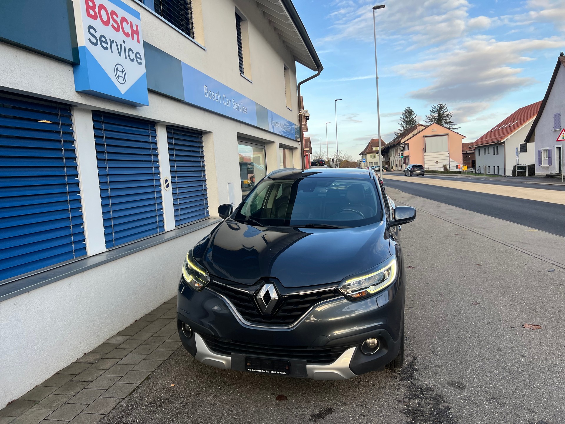 RENAULT Kadjar 1.6 dCi Swiss Edition 4x4-image-2
