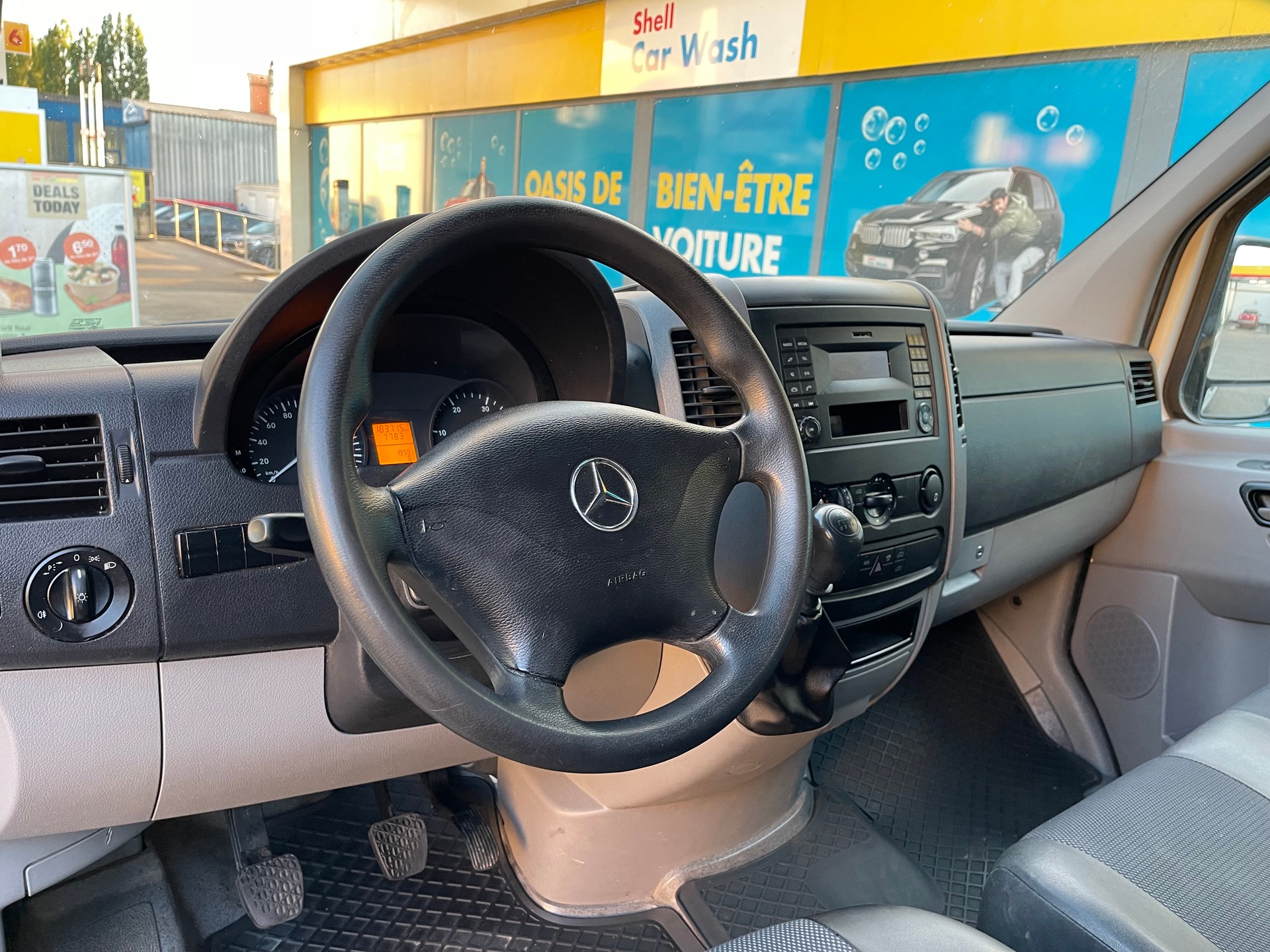 MERCEDES-BENZ Sprinter 214 CDI Standard-image-11