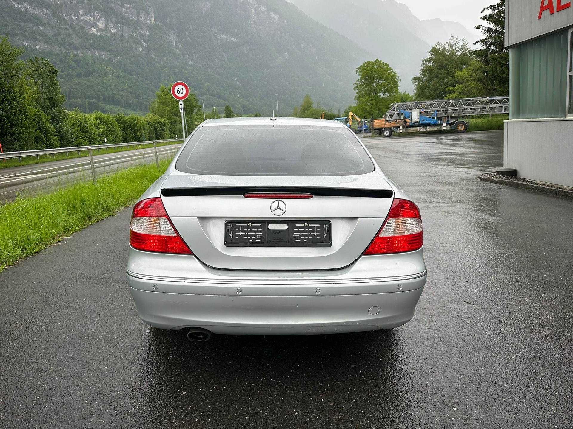 MERCEDES-BENZ CLK 200-image-3