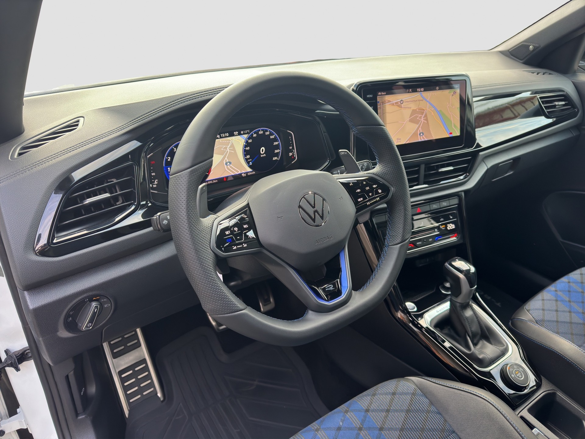 VW T-Roc 2.0 TSI R DSG 4Motion-image-7