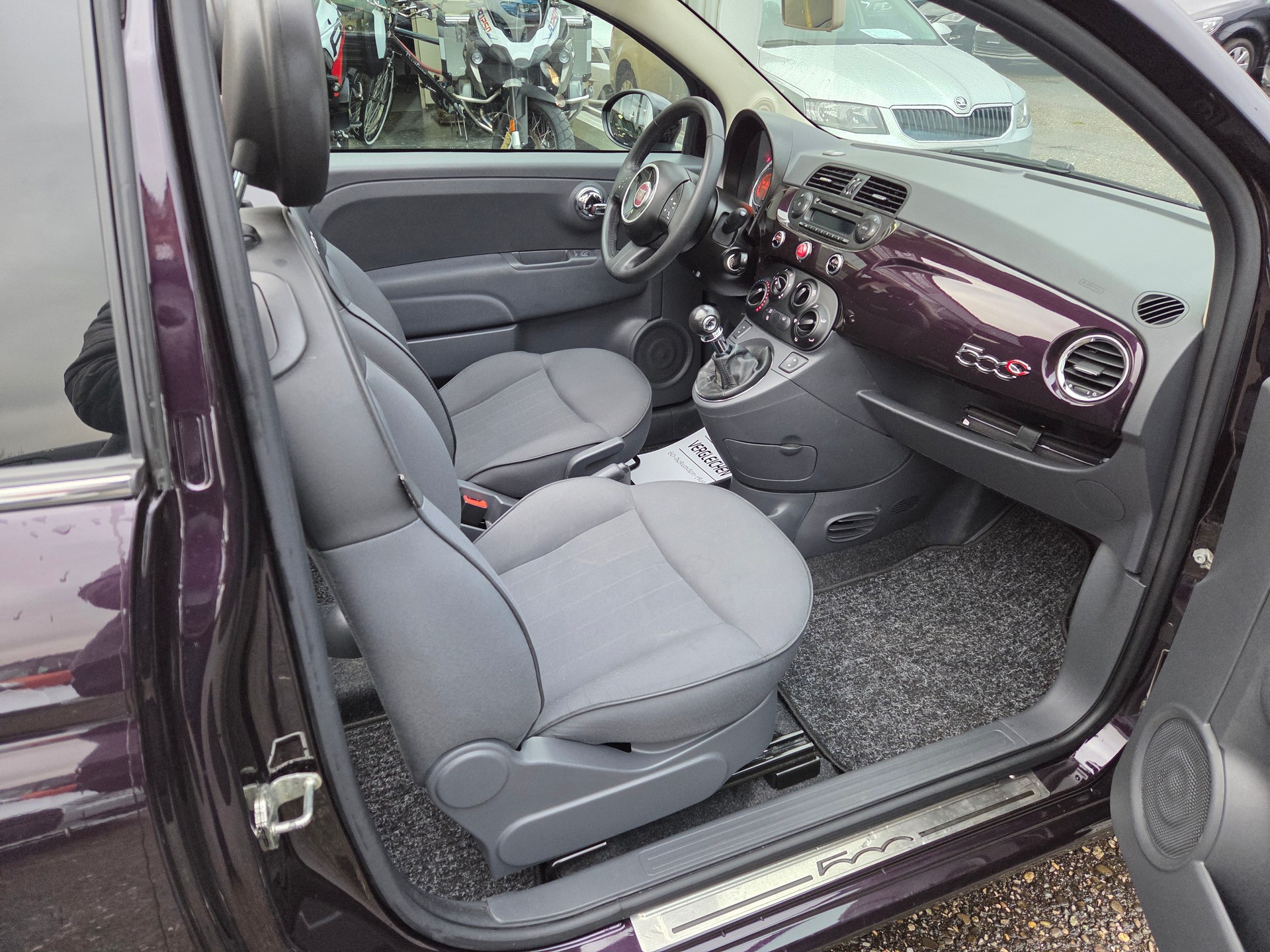 FIAT 500C 1.4 16V Lounge-image-13