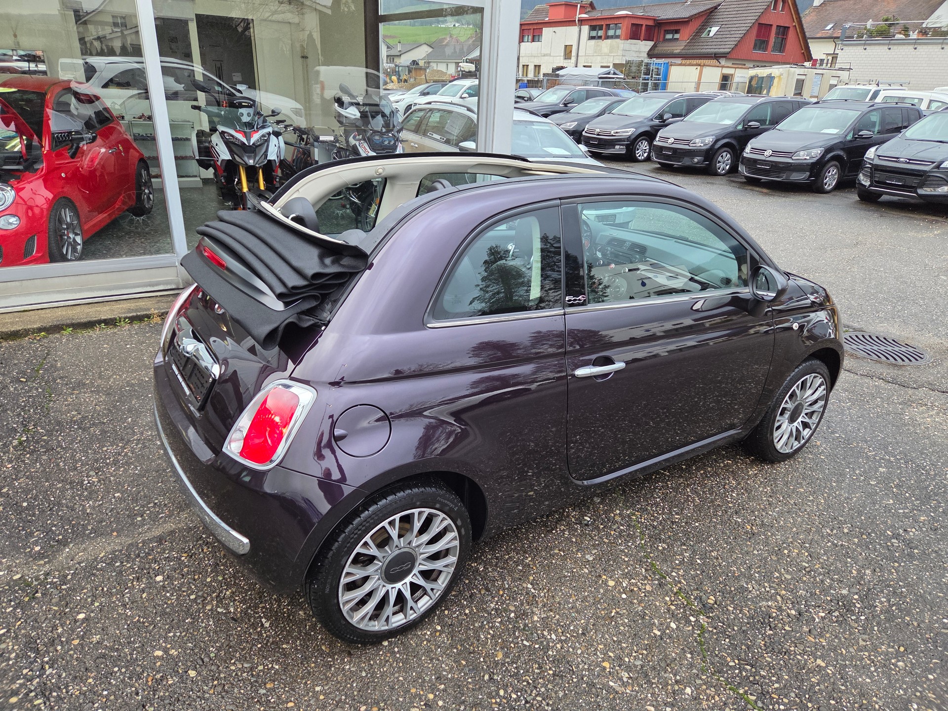 FIAT 500C 1.4 16V Lounge-image-11
