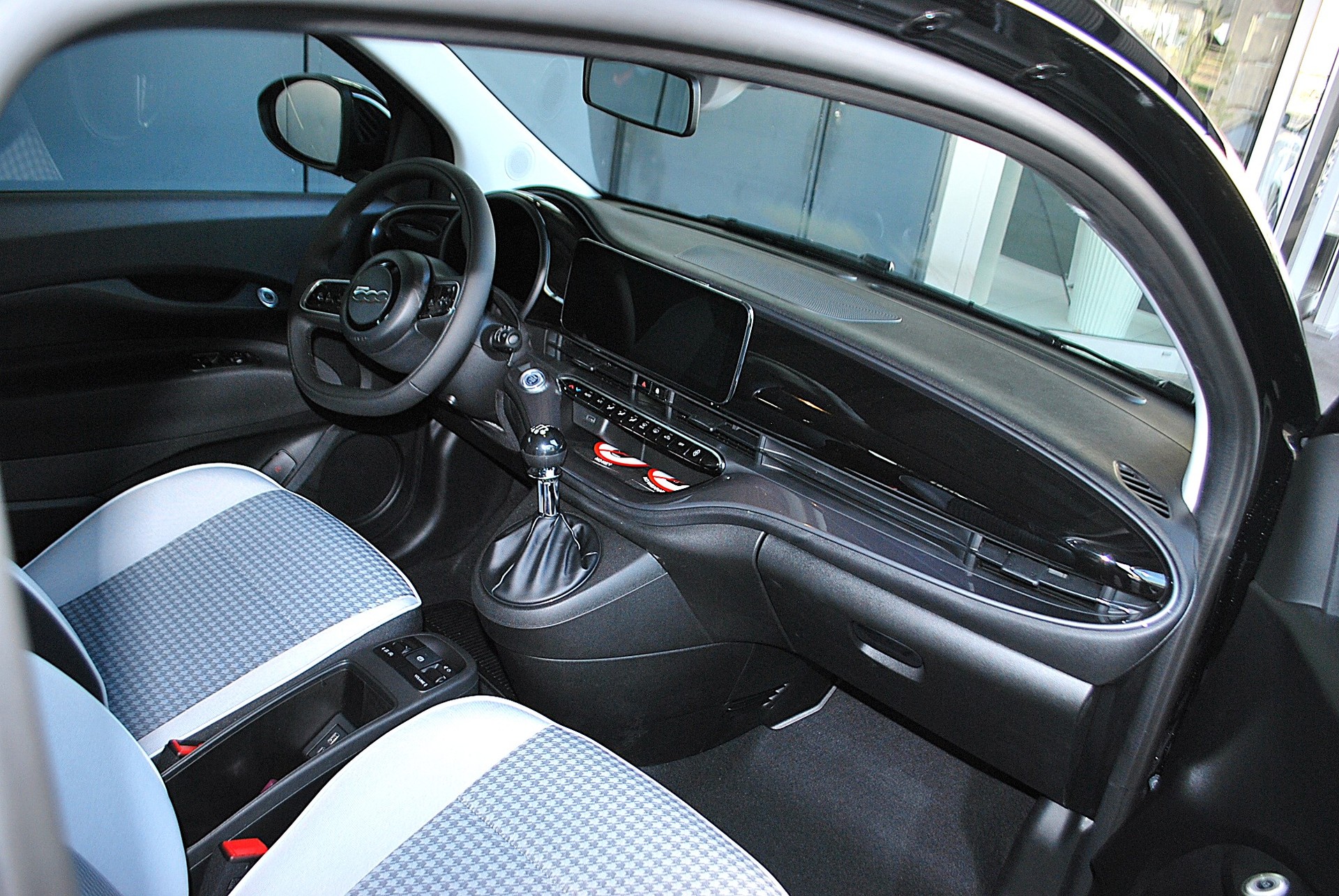 FIAT 500 1.0 FireFly MHD Torino-image-10