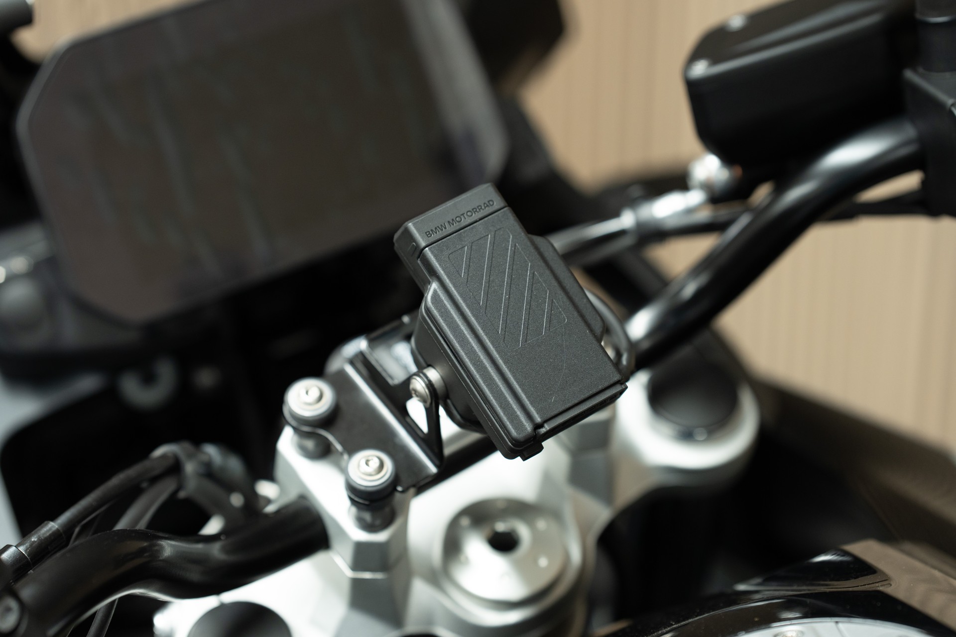 BMW F 800 GS mit Wilbers-Fahrwerk extratief-showroom-element-3