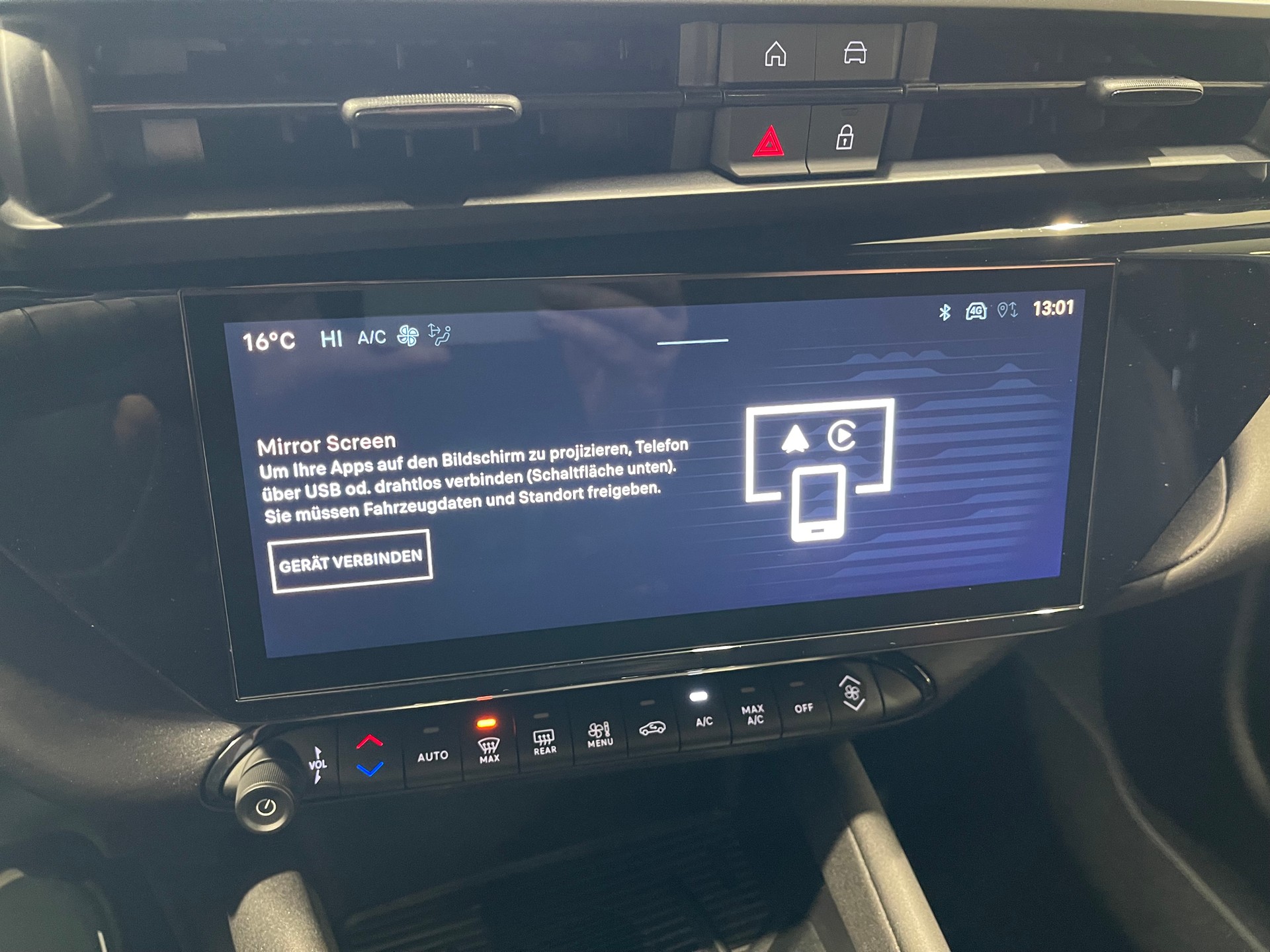 ALFA ROMEO Junior 1.2 48V Hybrid Q4-image-23