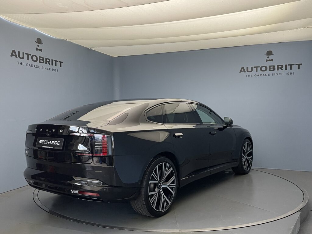 VOLVO ES90 Single Motor Extended Range Ultra-showroom-element-2