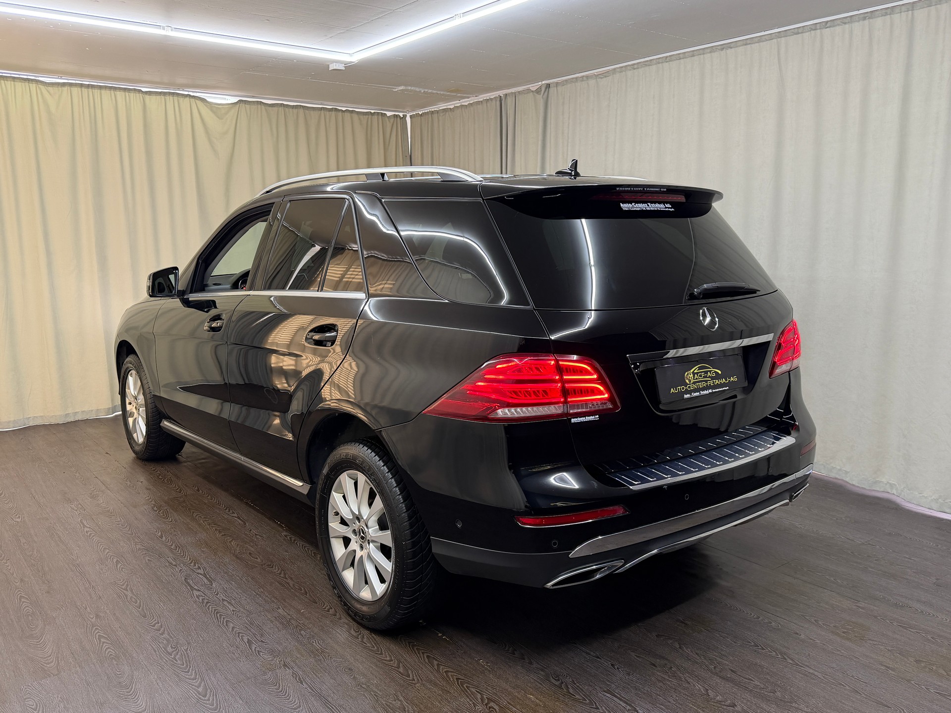 MERCEDES-BENZ GLE 250 d Executive 4Matic 9G-Tronic-image-5