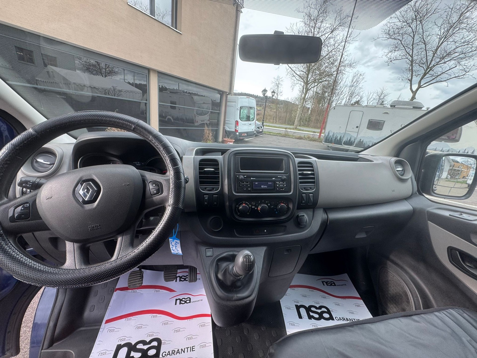 RENAULT Trafic 1.6 ENERGY TwinT. dCi125 2.9t Busin. L1H1-image-9