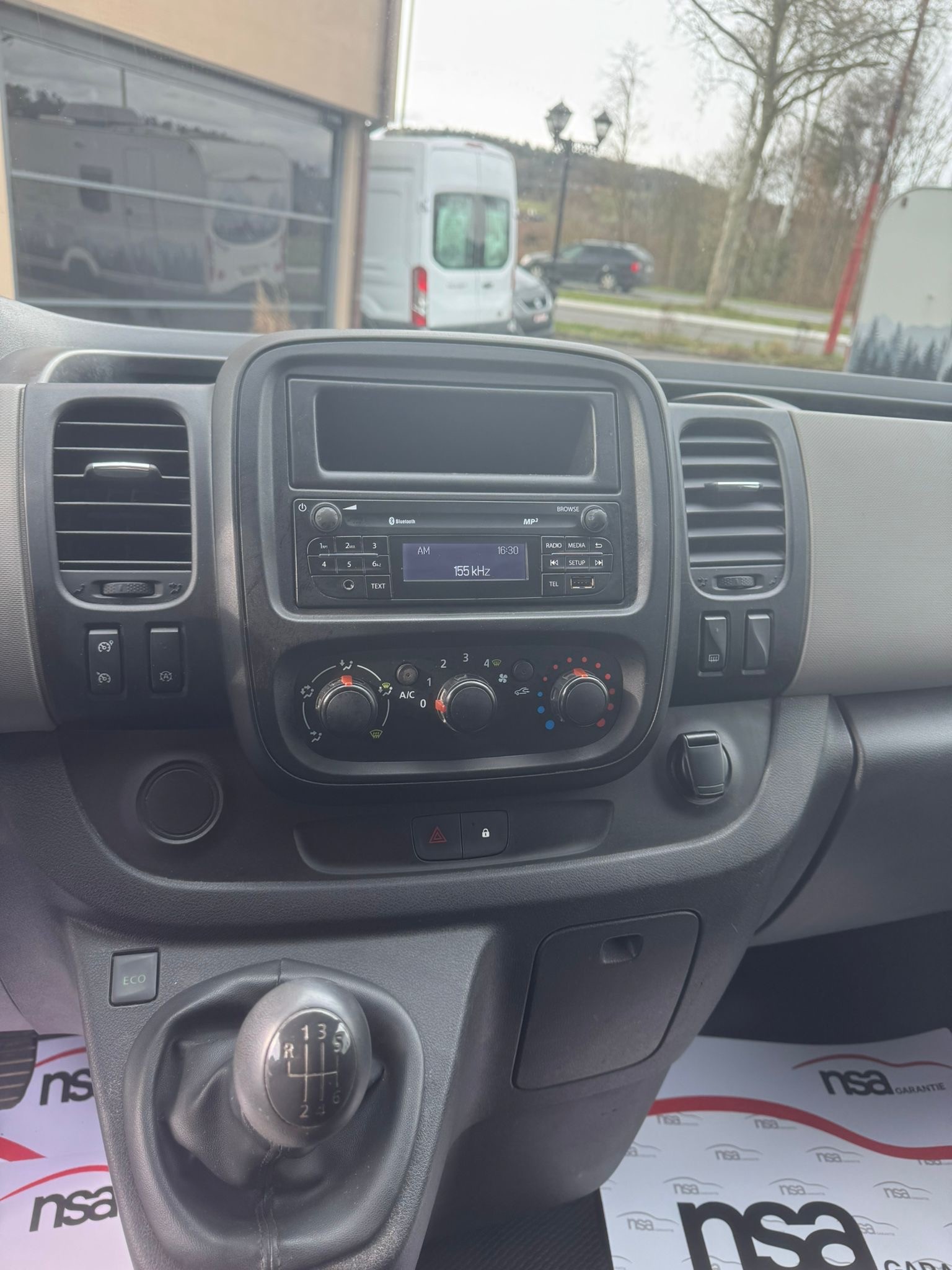 RENAULT Trafic 1.6 ENERGY TwinT. dCi125 2.9t Busin. L1H1-image-12