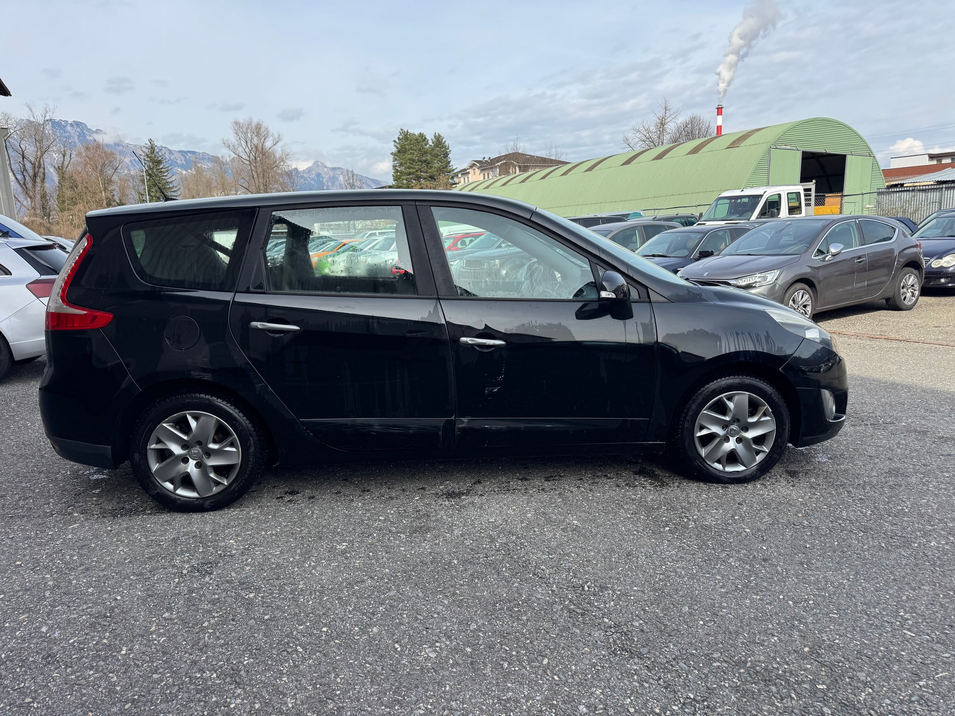 RENAULT Grand Scénic 1.9 dCi Dynamique-image-6