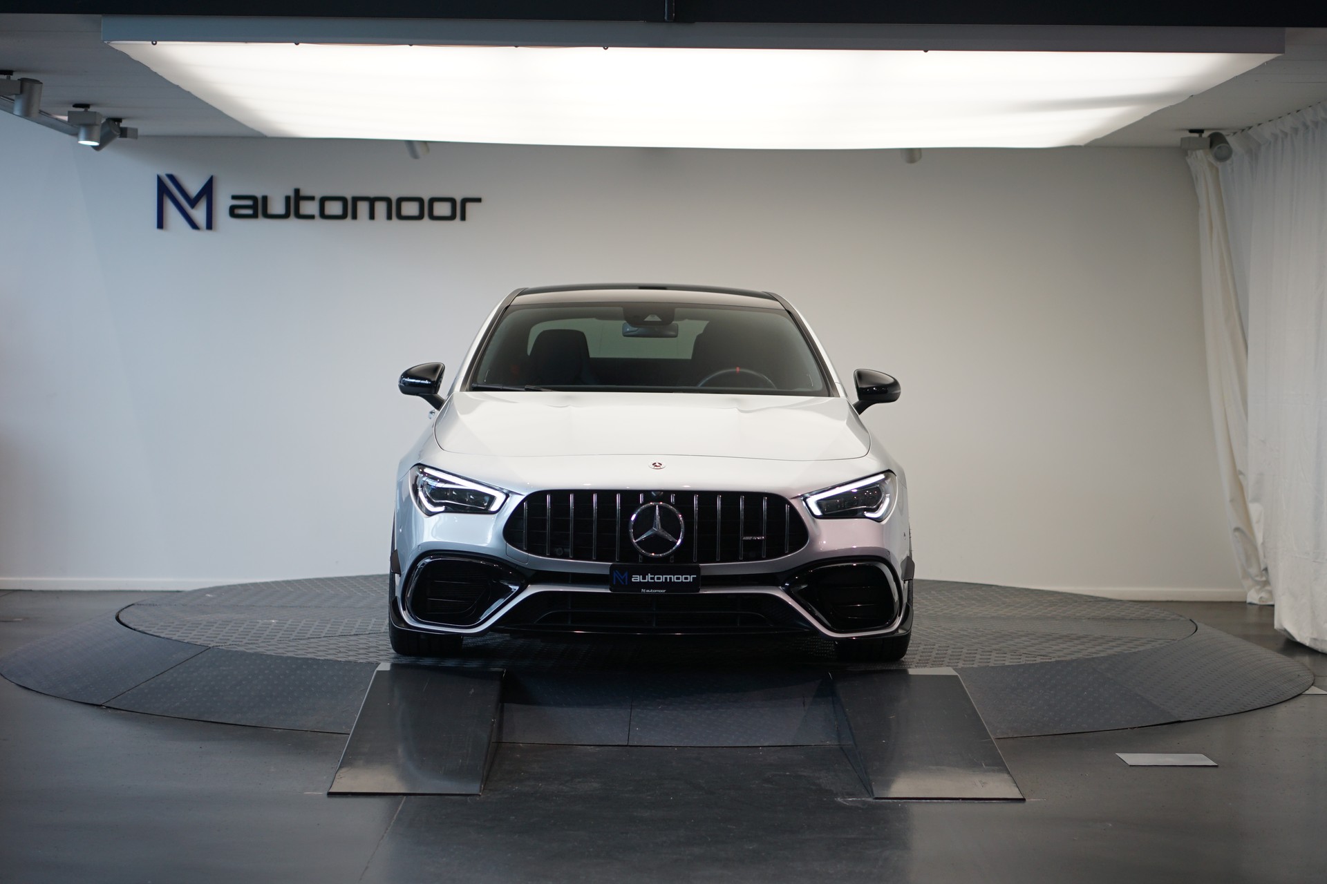 MERCEDES-BENZ CLA 45 S AMG 4Matic+ 8G-DCT *CH-Fahrzeug* *Performance Sitze*-showroom-element-1