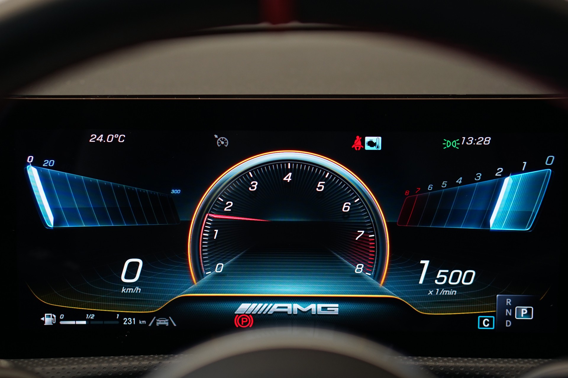 MERCEDES-BENZ CLA 45 S AMG 4Matic+ 8G-DCT *CH-Fahrzeug* *Performance Sitze*-image-26