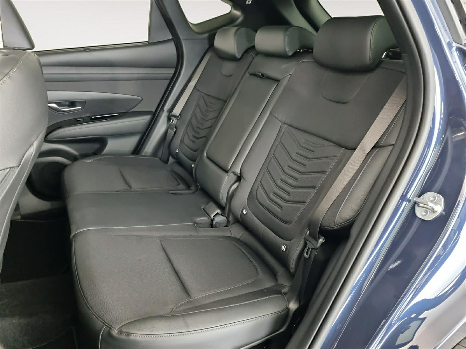 HYUNDAI Tucson 1.6 HEV 4WD EXELLENCE-image-14