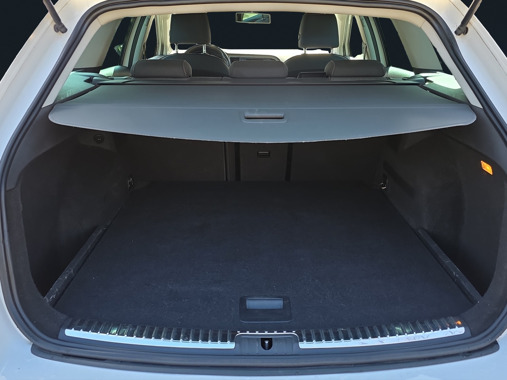 SEAT Leon ST 1.8 TSI X-Perience 4Drive DSG-image-15