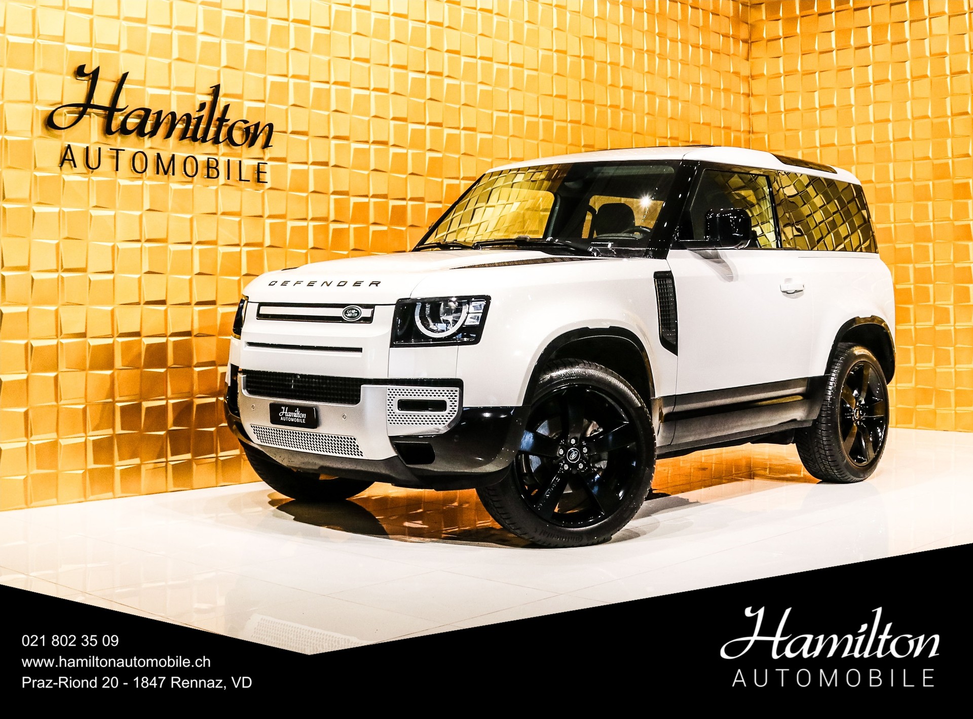 LAND ROVER Defender 90 3.0D I6 X-Dynamic AT8 (22' RAD. / 11.4' SCREEN)