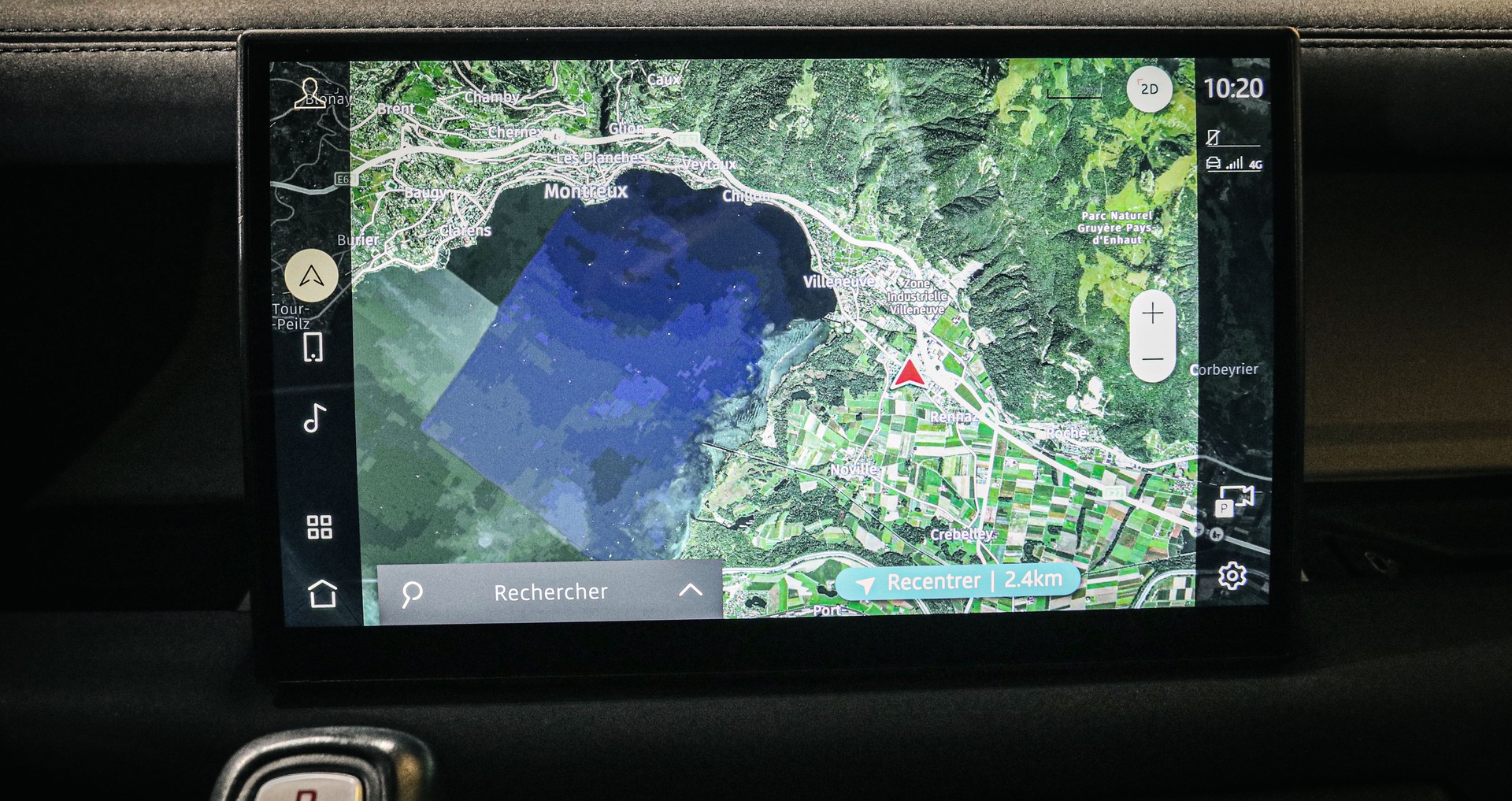 LAND ROVER Defender 90 3.0D I6 X-Dynamic AT8 (22' RAD. / 11.4' SCREEN)-image-19