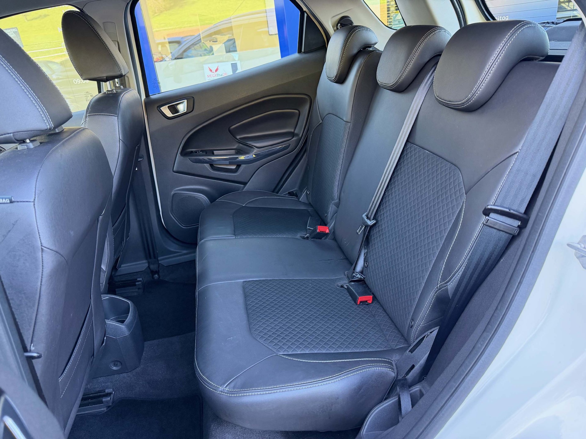 FORD EcoSport 1.5 Titanium, ab Service und MFK vom FORD-Spezialisten-image-6