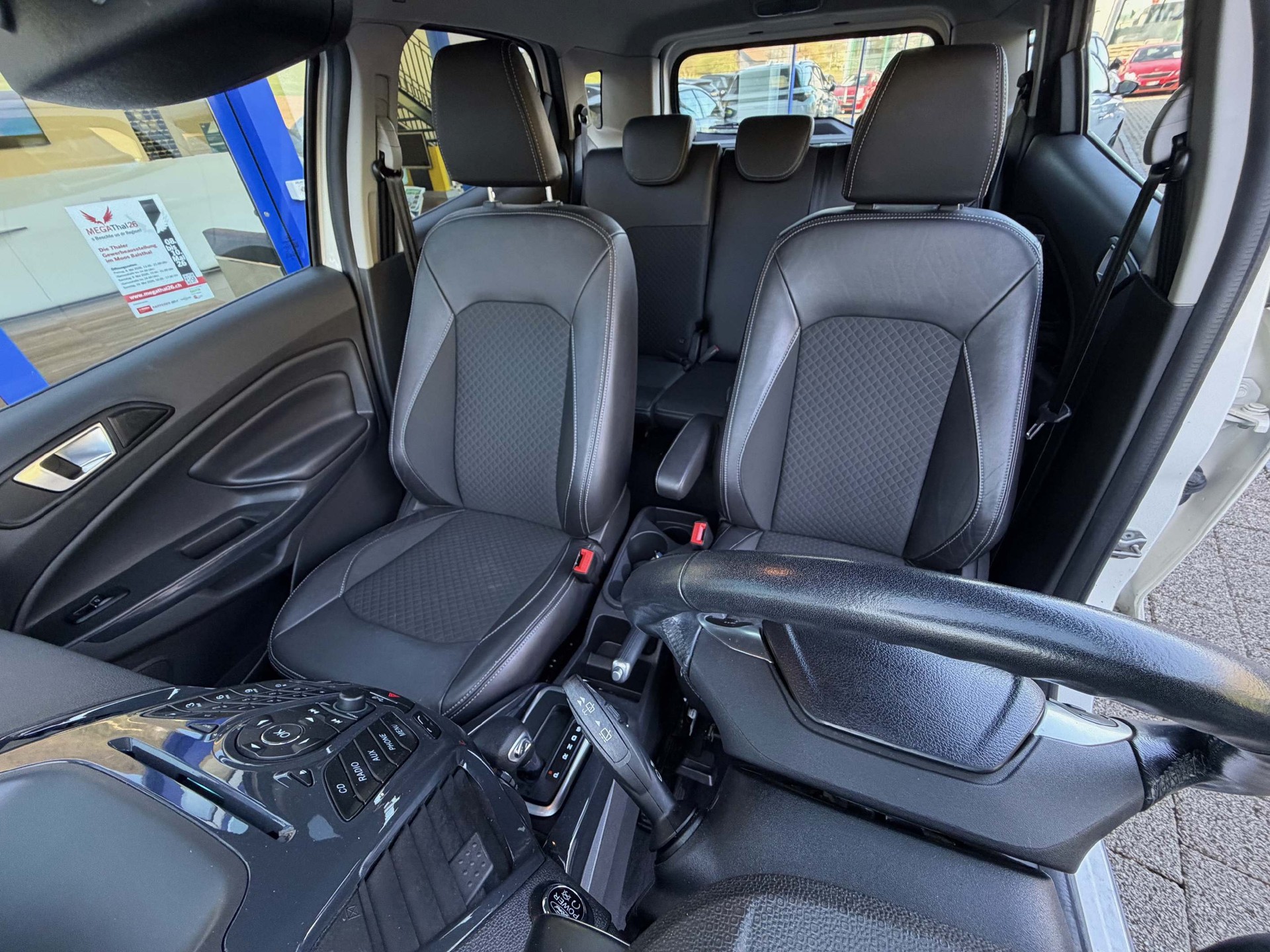 FORD EcoSport 1.5 Titanium, ab Service und MFK vom FORD-Spezialisten-image-11