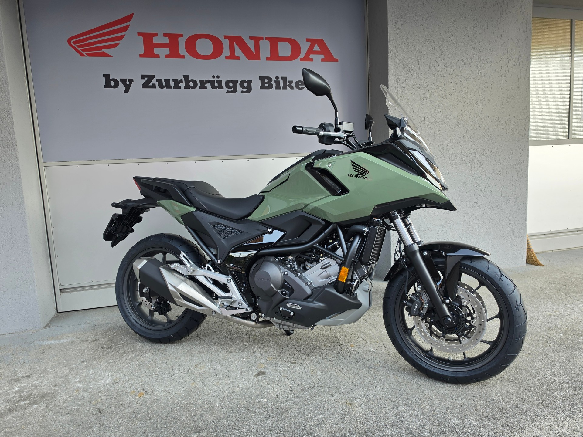 HONDA NC 750 X DCT-image-1
