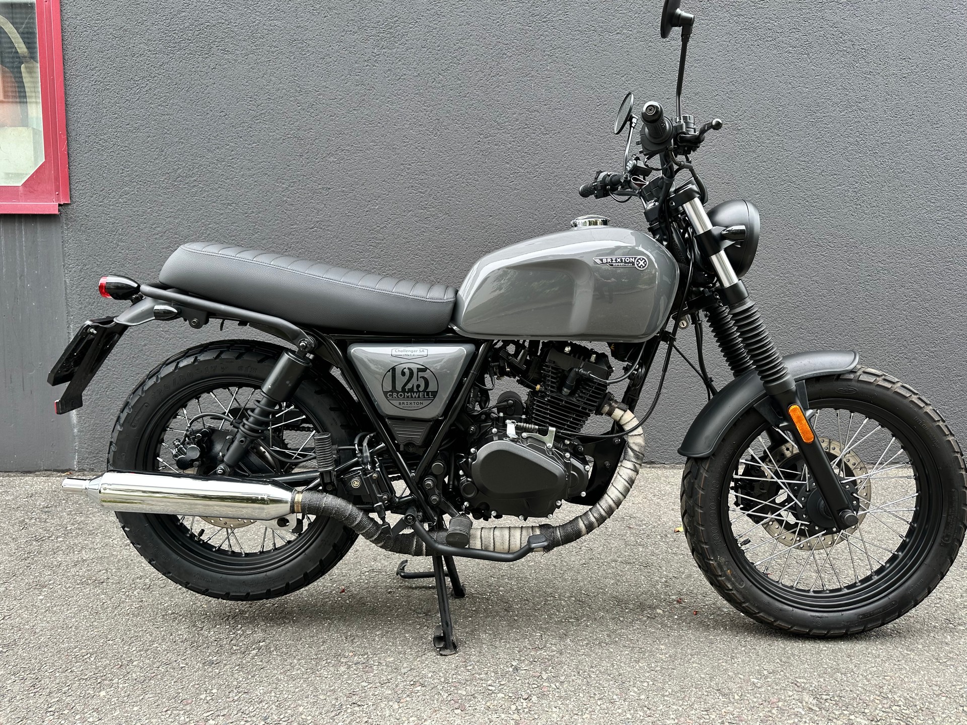 BRIXTON Cromwell 125 CBS-image-1