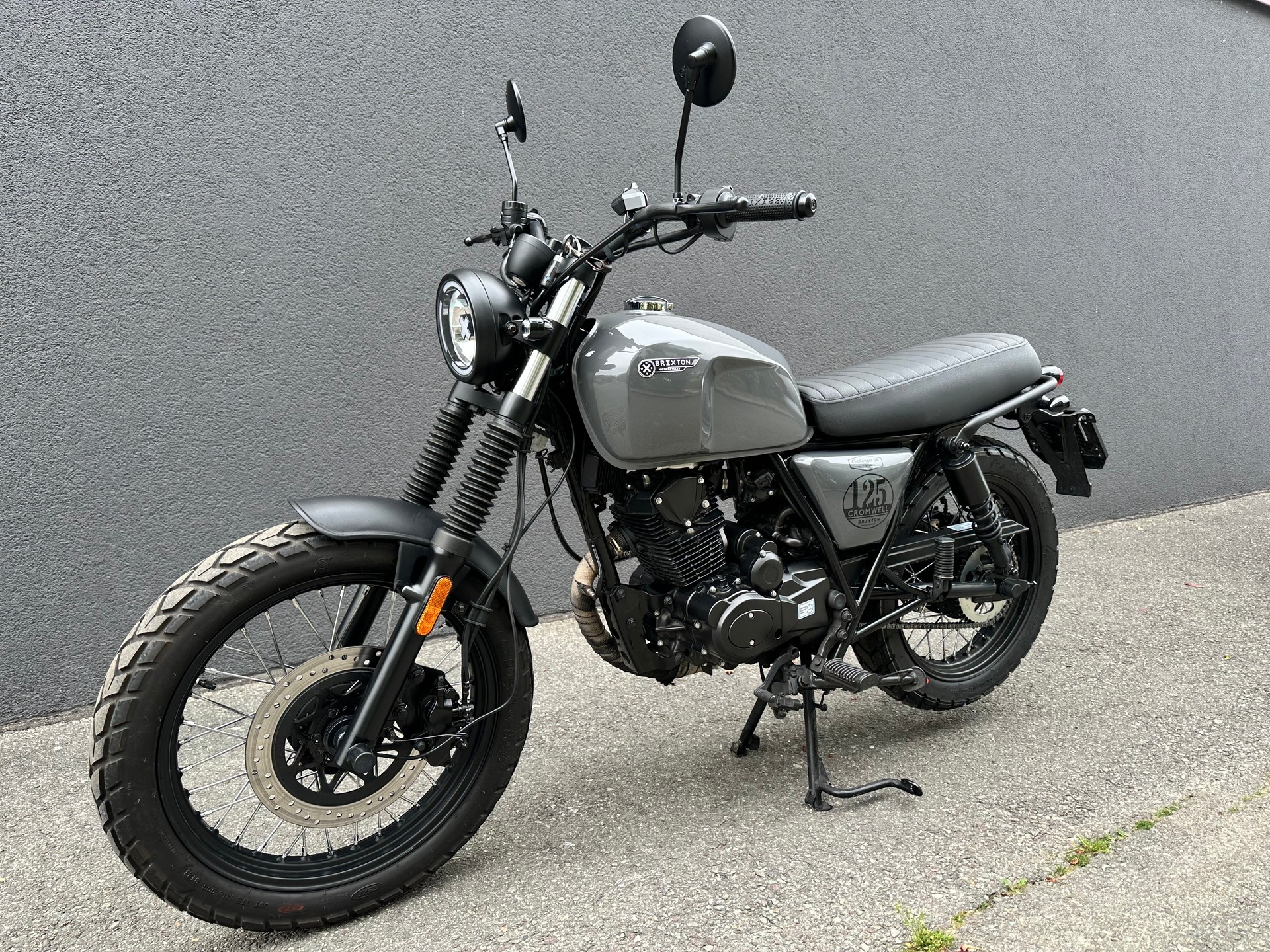 BRIXTON Cromwell 125 CBS-image-3